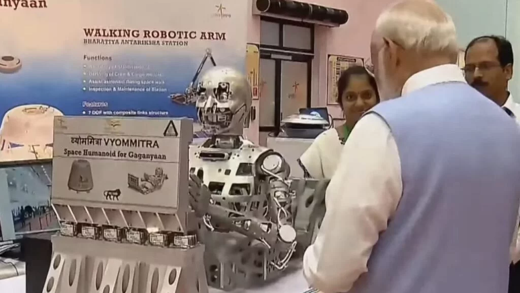 female robot Vyommitra